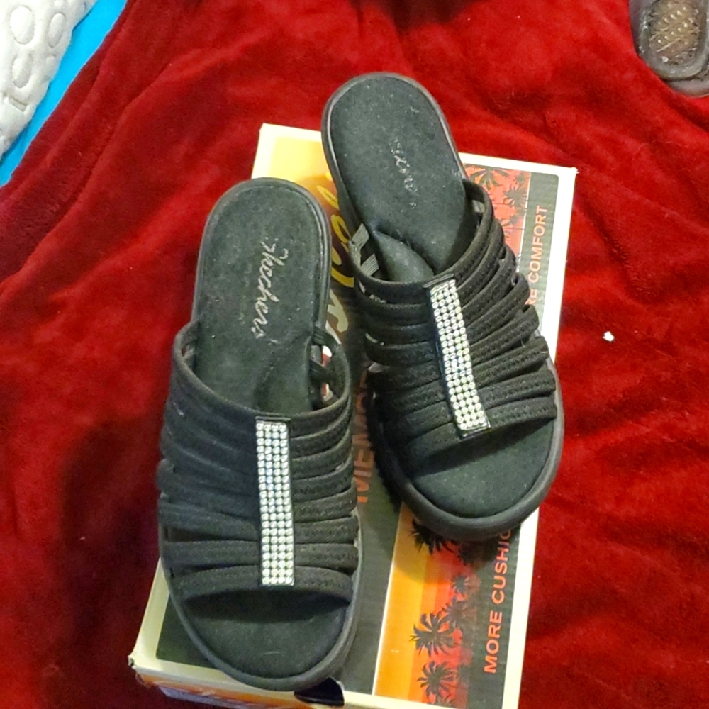 Black Sketchers Wedge Sandle Size 7